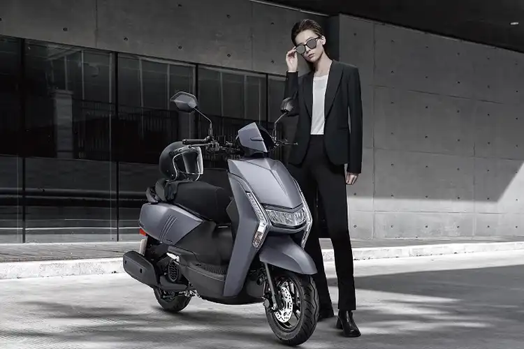 Meluncur Motor Matic Baru Adik Yamaha NMAX, Konsumsi Bensin dan Harganya Bikin Kaget