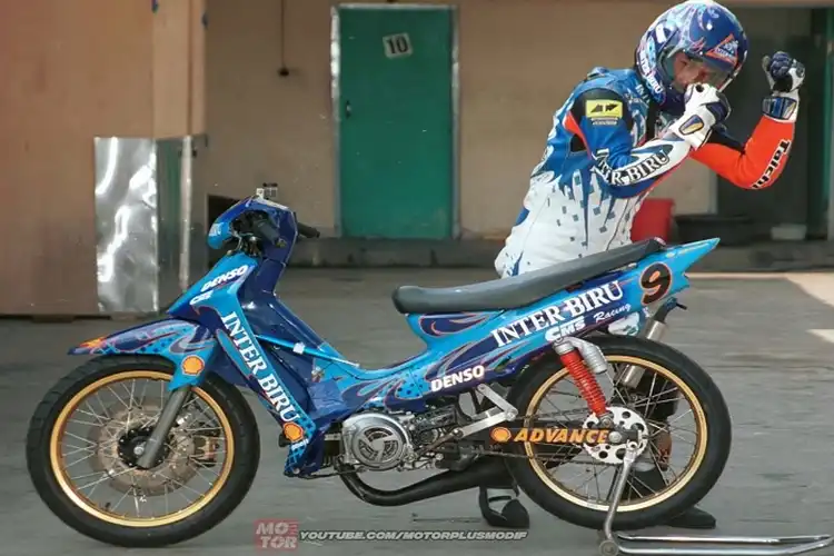 Sosok di Balik Yamaha F1ZR Inter Biru CMS yang Legendaris Diulas di YouTube Oleh Reyhan Firdaus