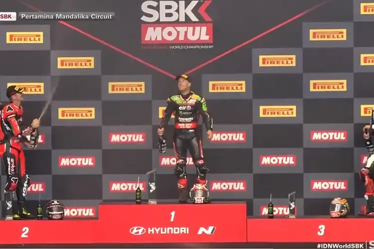 Keunikan WSBK Indonesia 2021 di Sirkuit Mandalika Yang Tidak Ditemui di MotoGP