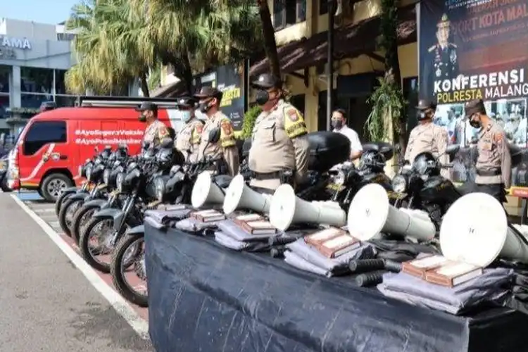 Mantul, Polres Malang Berikan 10 Motor Dinas Baru Untuk Polsek Jajaran