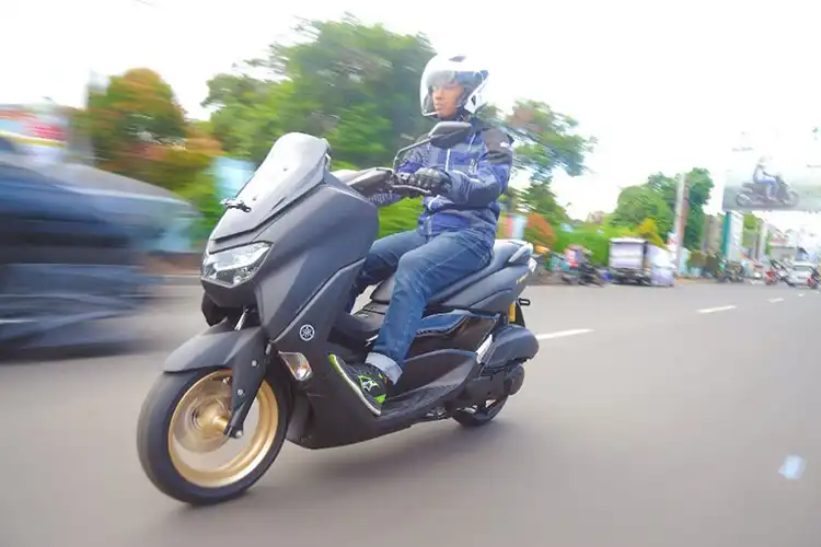 Tips Mencegah Overheat di Yamaha NMAX 2022 Saat Dibawa Turing atau Perjalanan Jauh