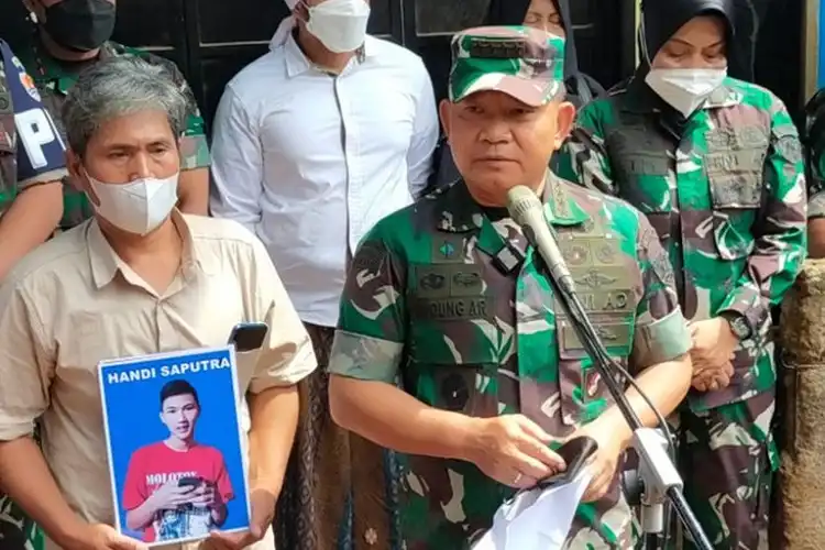 Jenderal Dudung Bertanggung Jawab atas Kasus Handi Modifikator Motor Asal Garut yang Ditabrak di Nagreg dan Dibuang ke Sungai oleh 3 Oknum TNI AD
