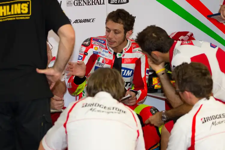 Bikin Kaget, Ini Jawaban Rossi Saat Ditawari Jadi Test Rider Ducati Di MotoGP 2022
