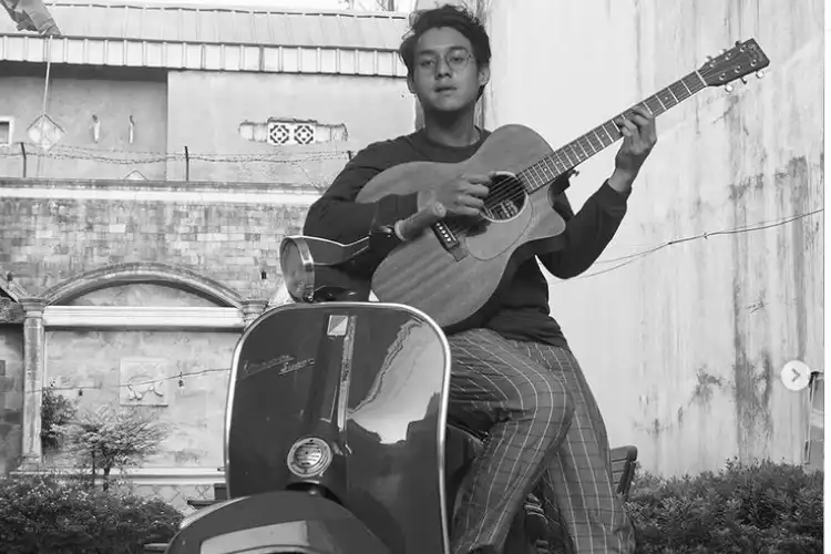 Tersandung Kasus Narkoba, Ardhito Pramono Ternyata Pecinta Vespa Klasik
