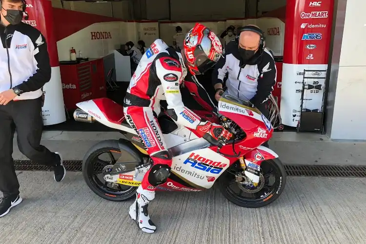 Pembalap Indonesia Mario Suryo Aji Ikut Tes Pramusim Moto3 Portimao, Nih Hasil Tes Hari Pertama