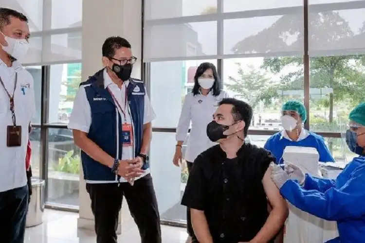 Vaksinasi Booster Dipercepat di Lombok Jelang MotoGP Indonesia 2022