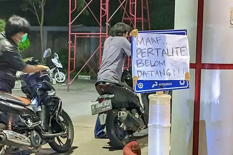 BBM Pertalite Mulai Langka di Bandung, Petugas SPBU Ungkap Fakta Mengejutkan