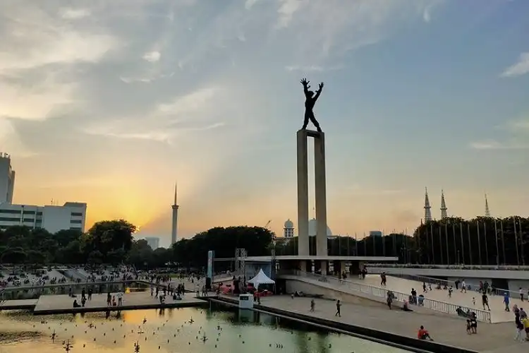 8 Tempat Wisata Asyik Untuk Ngabuburit Buka Puasa di Jakarta, Banyak Makanan Takjil