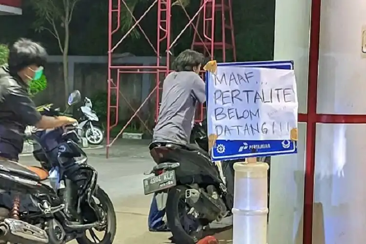 Geger Bensin Pertalite Langka di Sejumlah SPBU Pertamina, Erick Tohir Kasih Penjelasan yang Sebenarnya