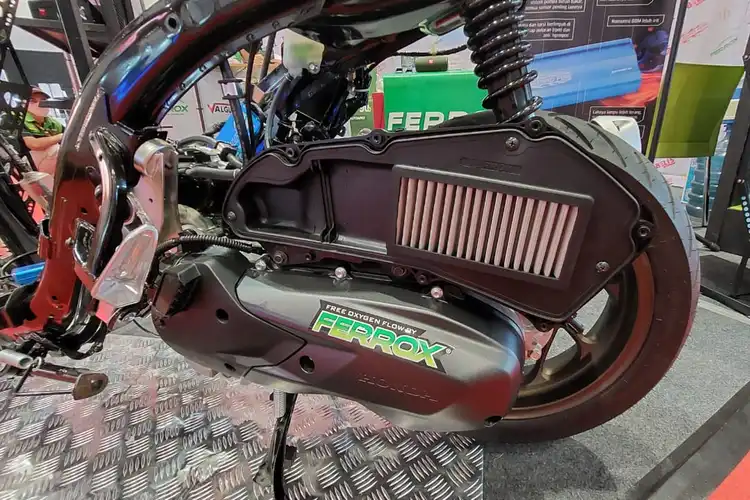 Filter Udara Ferrox Menebar Diskon Sampai 70 Persen di IIMS 2022