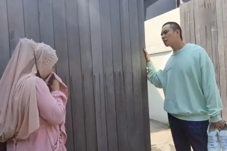 Demi Buka Puasa Bareng Baim Wong, Emak-emak Ini Rela Gadaikan Motornya