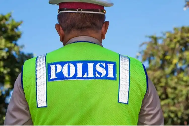 Oknum Polisi Mabuk Nyetir Mobil Pikap, 4 Orang Terkapar Ditabrak