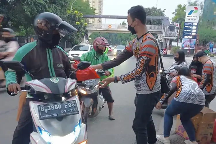 Komunitas Motor KBCI Gelar Bakti Sosial Di Bulan Suci Ramadan