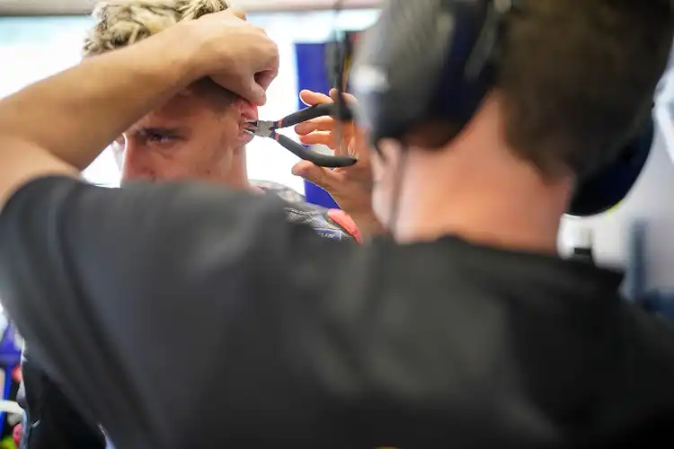 Fabio Quartararo Tercepat Di Tes MotoGP Catalunya, Kok Telinga Dimasukin Tang?