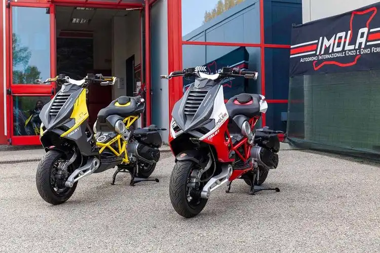 Italjet Dragster Limited Edition Mejeng Di Jakarta Fair 2022, Uang Muka Bisa Beli Kawasaki KLX 150