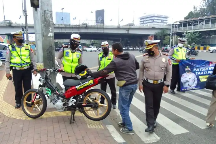 Meski Sudah Ada ETLE, Tilang Manual Masih Berlaku Saat Operasi Zebra 2022