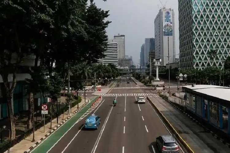 PPKM Jabodetabek Naik Level 2 Akibat Varian Covid-19 Baru, Berlaku Sampai Tanggal Segini