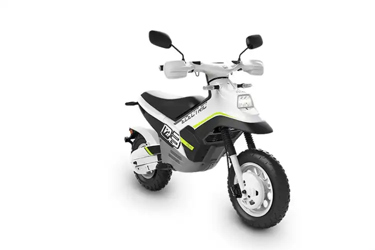 Motor Listirik Felo FW03 Siap Meluncur, Desain Mini, Siap Tempuh Jarak  120 Km Sekali Pengisian Daya