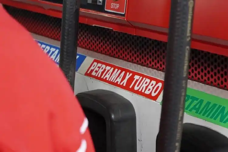 Update Harga Bensin Pertamina Setelah Harga Minyak Dunia Turun, Pertamax Turbo Naik Sampai Segini