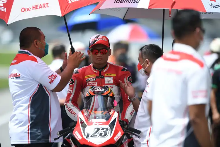Pembalap Indonesia Rheza Danica Ungkap Sulitnya Race 1 Kelas AP250 ARRC Jepang 2022