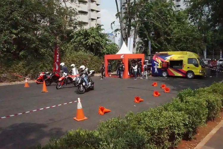 Ramaikan Otobursa Tumplek Blek 2022 Enggak Bakal Nyesel, Ada Test Ride dan Masih Banyak Lagi