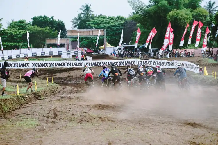 Indonation MX GTX West Java 2022 Gelar Balap Grasstrack dan Motocross di Bekasi