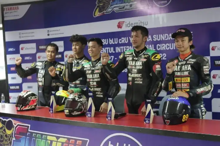 Hasil Lomba R25 Pro Yamaha Sunday Race 2022 Ronde 2 Sirkuit Sentul, Pole Position Anggi Setiawan Finis Podium