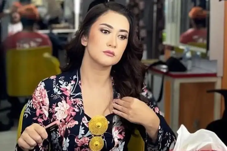Artis Cantik Nafa Urbach Samakan Politik Dengan Motor, Ternyata Begini Penjelasannya