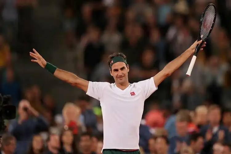 Roger Federer Umumkan Pensiun, Pernah Naik Motor Custom Spesifikasinya Bikin Penasaran