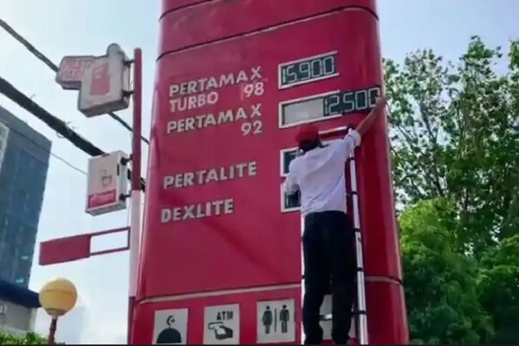 Harga Minya Dunia Anjlok, Bensin Jenis Pertamax Kemungkinan Turun Harga