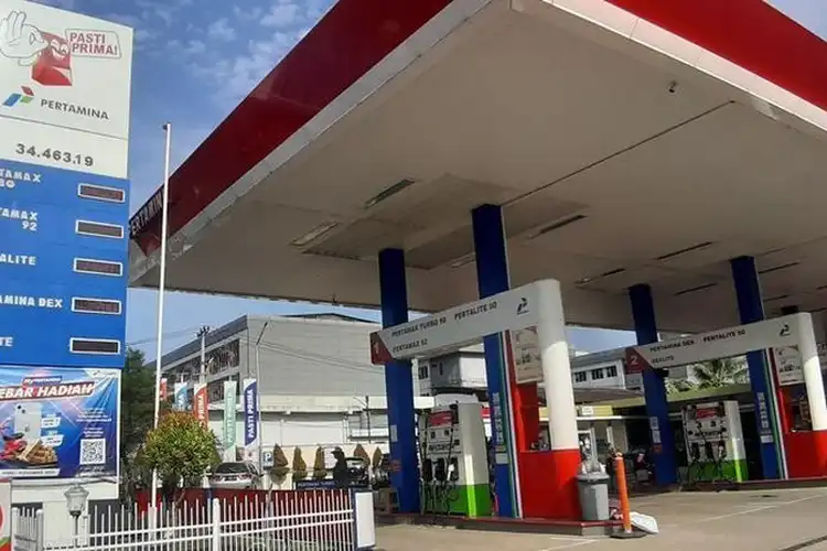 Mulai Hari Ini Harga BBM Pertamina Ada yang Naik Jadi Rp 18 Ribuan Per Liter, Ini Daftarnya