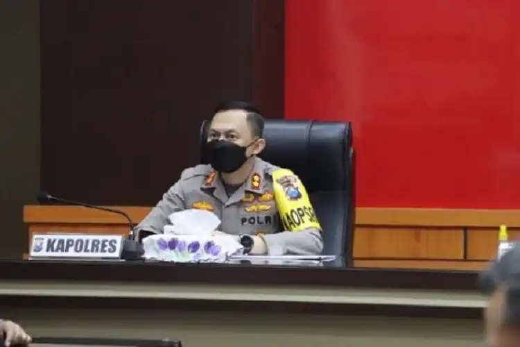 Bikers Boleh Simak Profil AKBP Ferli Hidayat, Kapolres Malang yang Dicopot Usai Tragedi Kanjuruhan