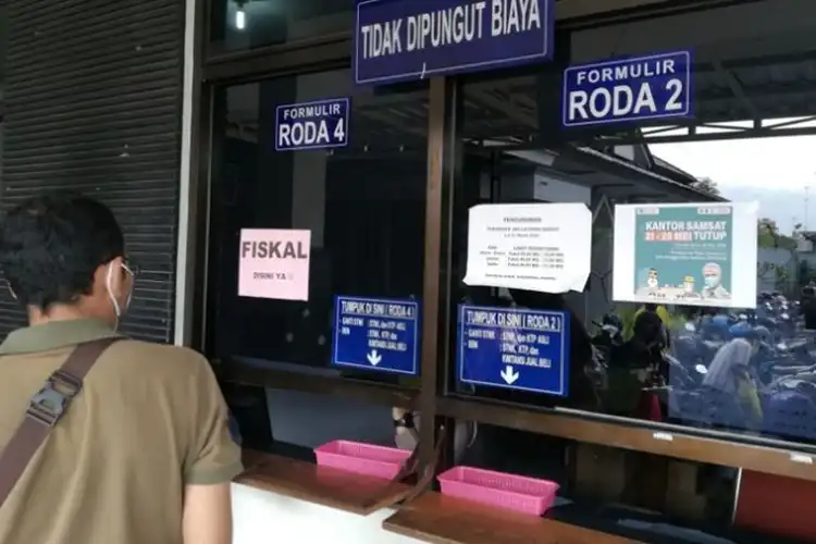 Pemutihan Pajak Motor Bebaskan Denda Pajak Pemilik Motor, Sudah Tahu Arti PKB, SWDKLLJ dan BBNKB
