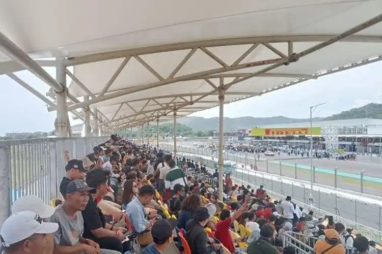 Mantap Jumlah Penonton WSBK Mandalika 2022 Lampaui Target