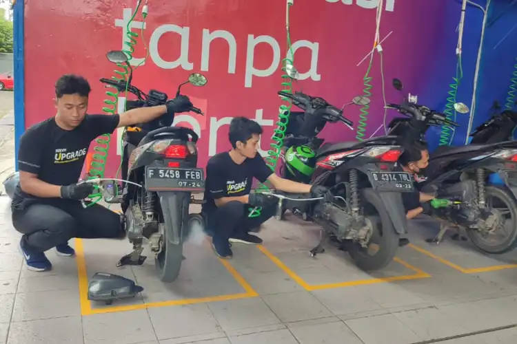 Planet Ban Launching Program Servis Upgrade, Ajak Pemotor #SegarinMotor