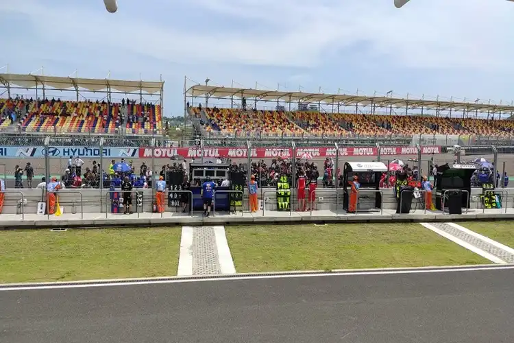 Mau Jadi Relawan WSBK Mandalika 2023, Siap-siap Daftar Ini Posisi yang Dibutuhkan