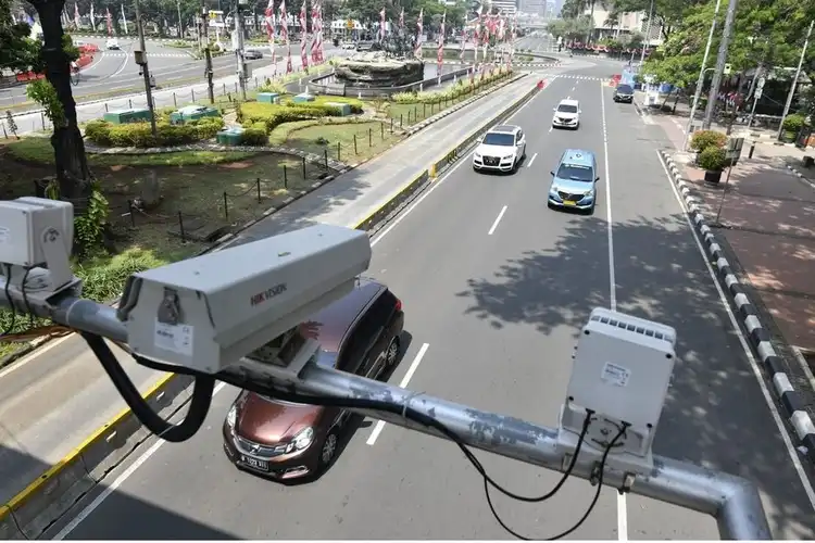 Nggak Sampai 5 Menit, Begini Cara Tahu Motor Kita Kena Tilang Elektronik ETLE