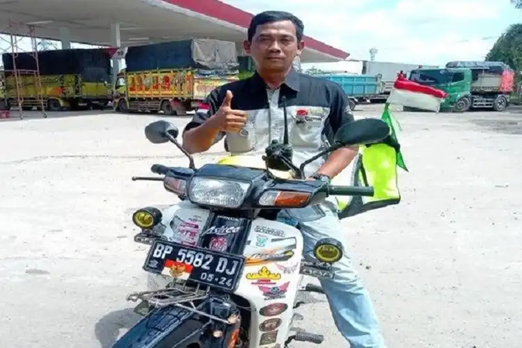 Pakai Yamaha NMAX Sudah Ada, Lelaki Asal Batam Mau Pergi Haji Naik Motor Jadul