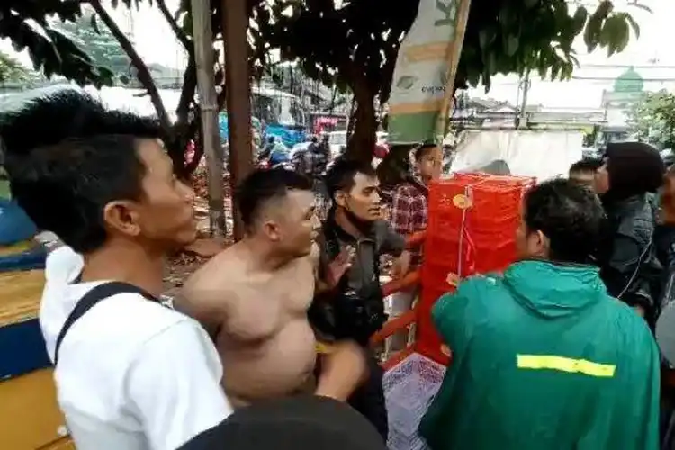 Kisah Ayah Di Ciracas Rela Menabrakkan Diri Untuk Tangkap Pembegal Motor Anaknya
