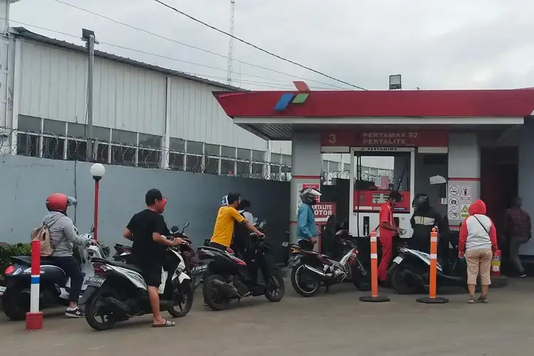 Dosen ITB Ungkap Kesalahan Ketika Beli BBM di SPBU Jadi Sebab Pertalite Boros Ternyata Ini Sebabnya