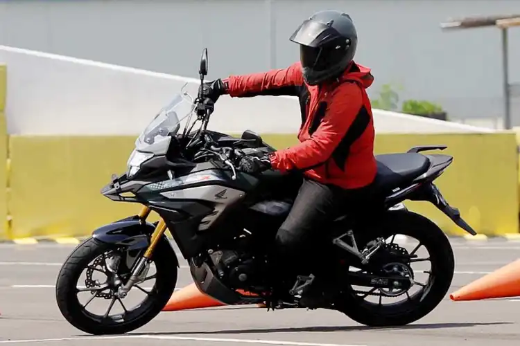 5 Motor Sport Paling Irit Setara Matic, Ada Trail Sampai Full Fairing