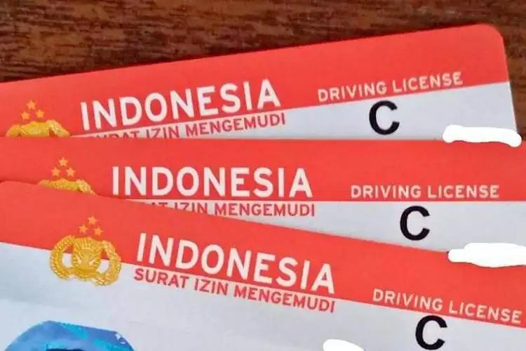Baru Tahu Alasan SIM Gak Bisa Berlaku Seumur Hidup Macam KTP, Yuk Kepoin!