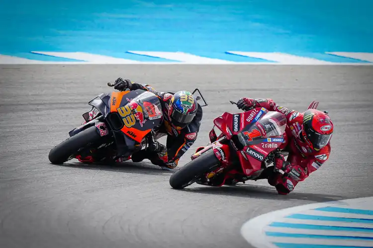 Brad Binder Sempat Ingin Contek Valentino Rossi Di MotoGP Spanyol