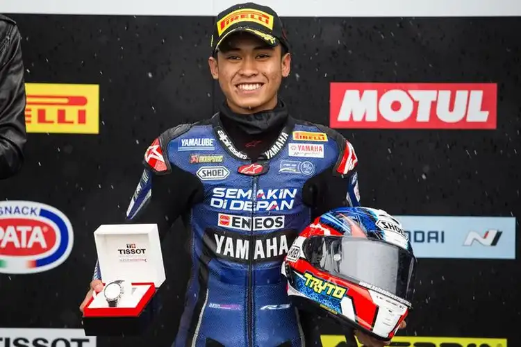 Dari Road Race Indonesia, Asia Dan Dunia Ini Prioritas Galang Hendra
