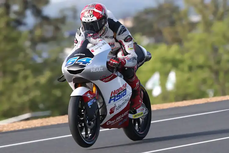 Hasil FP3 Moto3 India 2023, Mario Aji Berjuang di Q1, Banyak Pembalap Alami Crash