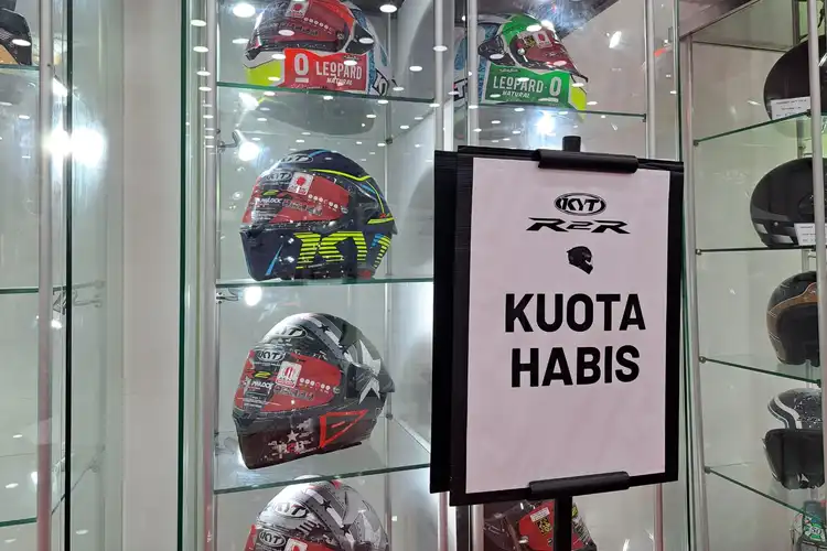 Helm Baru KYT R2R Dijual Untuk 15 Orang Per Hari, Tidak Sampai Satu Jam Langsung Habis Kuota