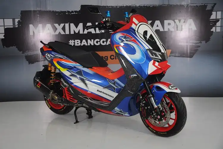 Modifikasi Motor Yamaha NMAX Bertema Helm Arai Nakano, Rem Dan Part Mahal Lain Komplet