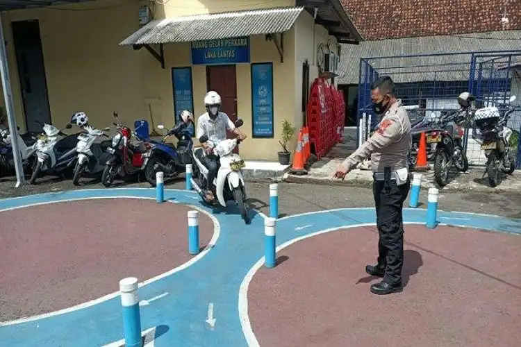 Jadwal Pelatihan Ujian SIM Angka 8 dan Zig-zag Gratis Sampai Bisa dari Polres Kudus, Buruan Ikutan