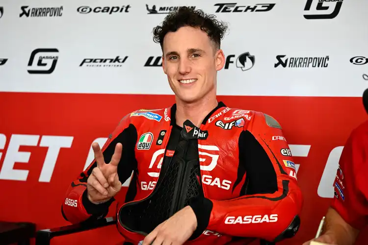 Sembuh Dari Kecelakaan Parah Bikin Mantan Rekan Setim Marc Marquez 1,5 cm Lebih Pendek