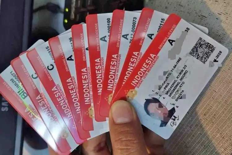 Hadiah HUT RI ke-78 untuk Pemotor dari MK Soal UU SIM Berlaku Seumur Hidup, Ini Hasilnya